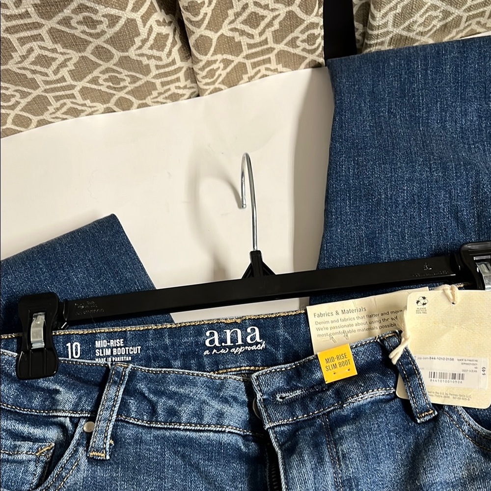 a.n.a Women's Medium Blue Wide Leg Jeans - Picture 2 of 5